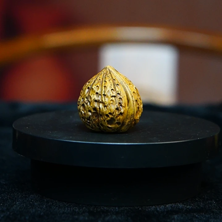 宜兴紫砂茶宠  核桃