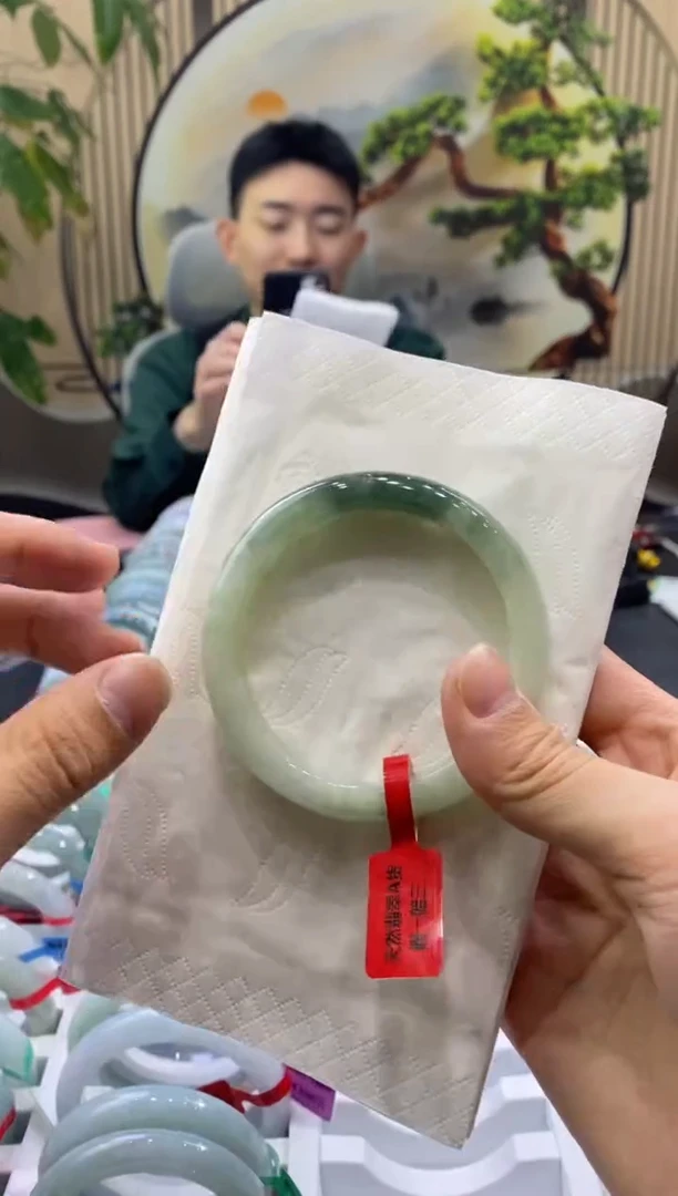 未镶嵌手镯翡翠3291