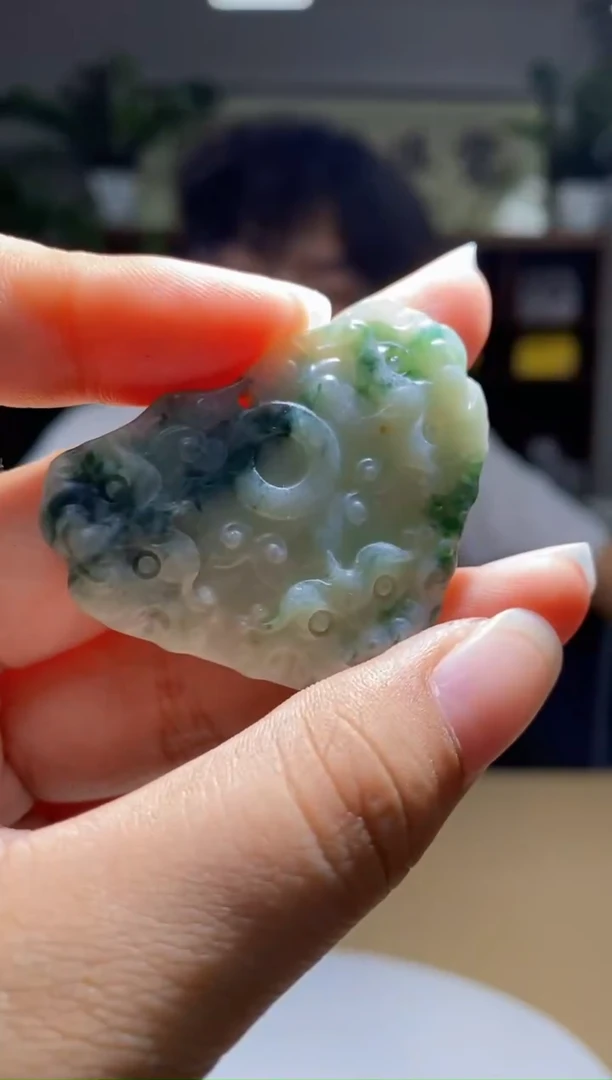 未镶嵌定制翡翠挂件