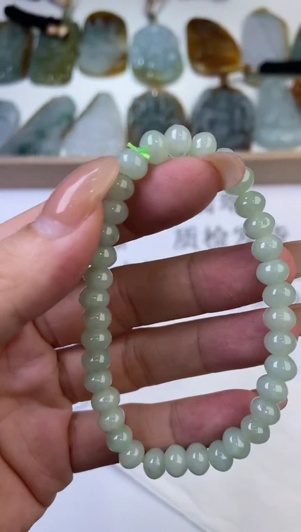 翡翠挂件未镶嵌2221220   /多样性发一件