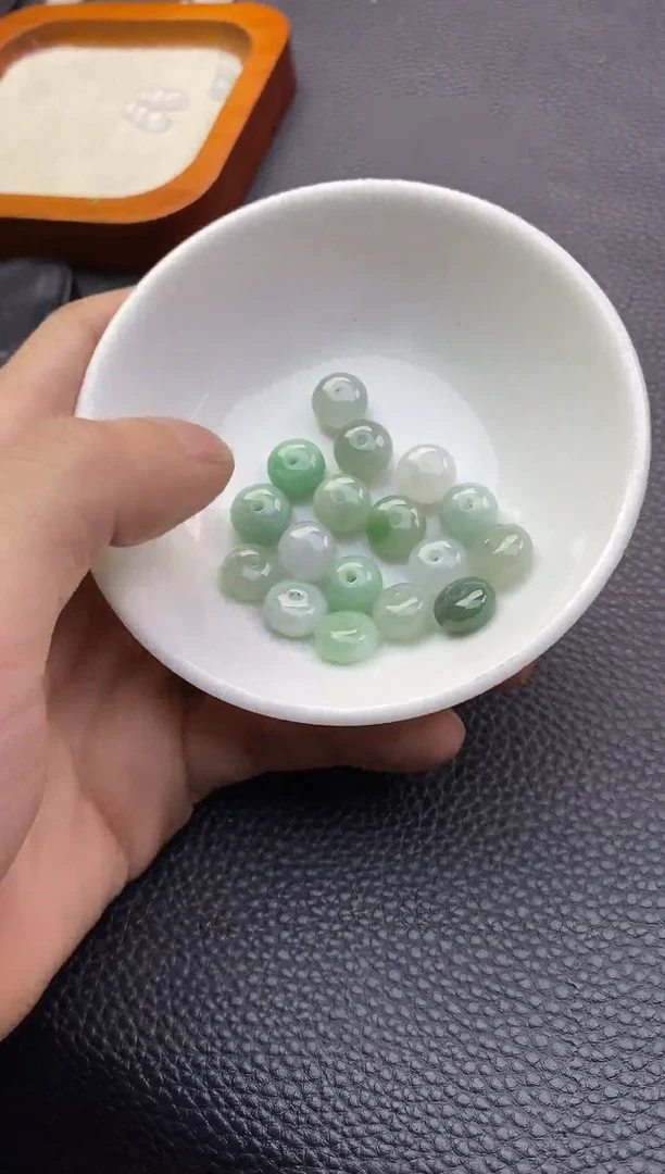 翡翠散珠19天然A货翡翠散珠卡