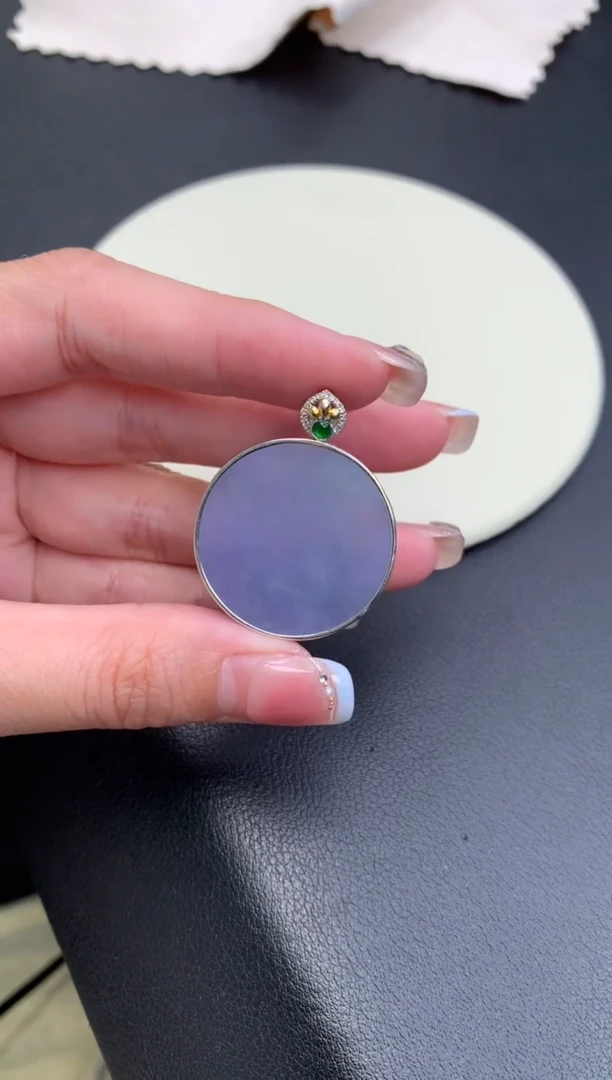 18K金镶嵌定制翡翠48小时鉴赏期 退货不扣服务费