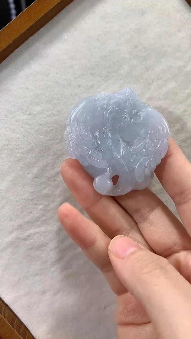 颈饰未镶嵌翡翠吊坠