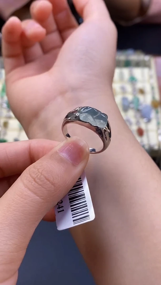 颈饰银S925镶嵌翡翠19241