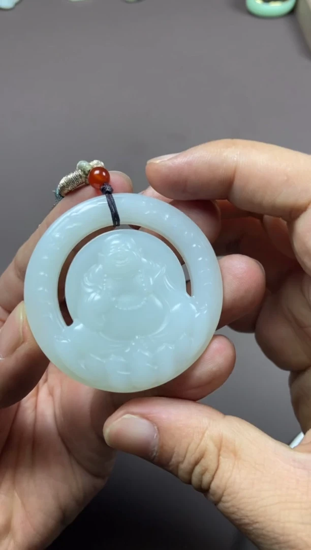 颈饰未镶嵌和田玉蓝*1