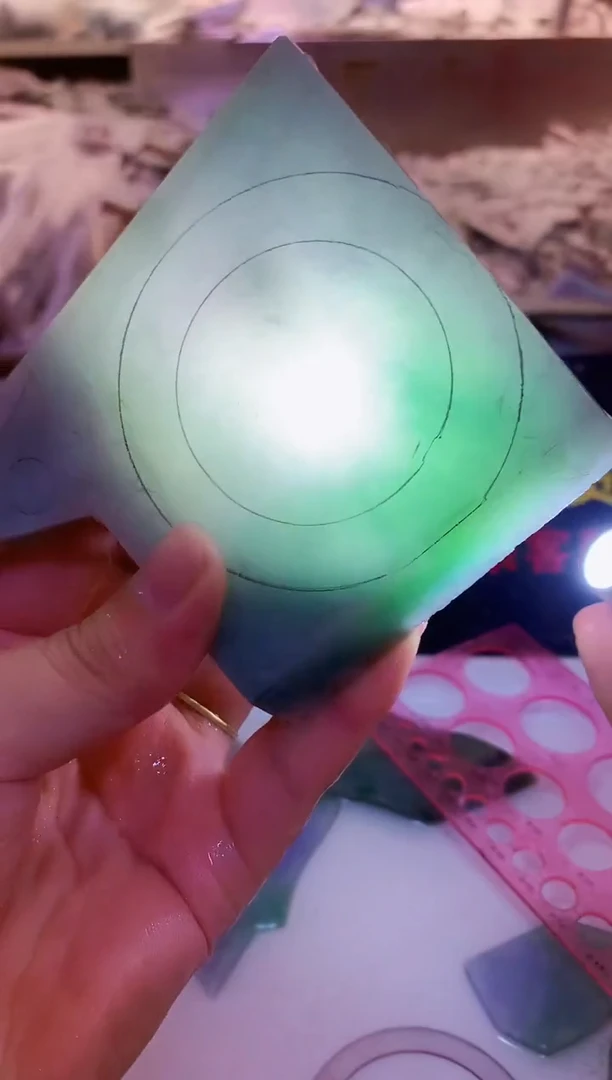 裸石翡翠0朱翡翠珠宝749