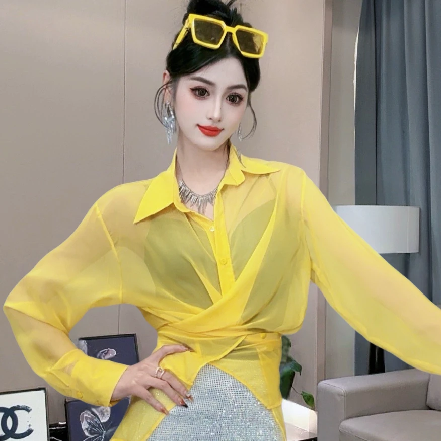 莹莹红人馆时尚气质百搭设计师款欧若智性风衬衣50370392 303