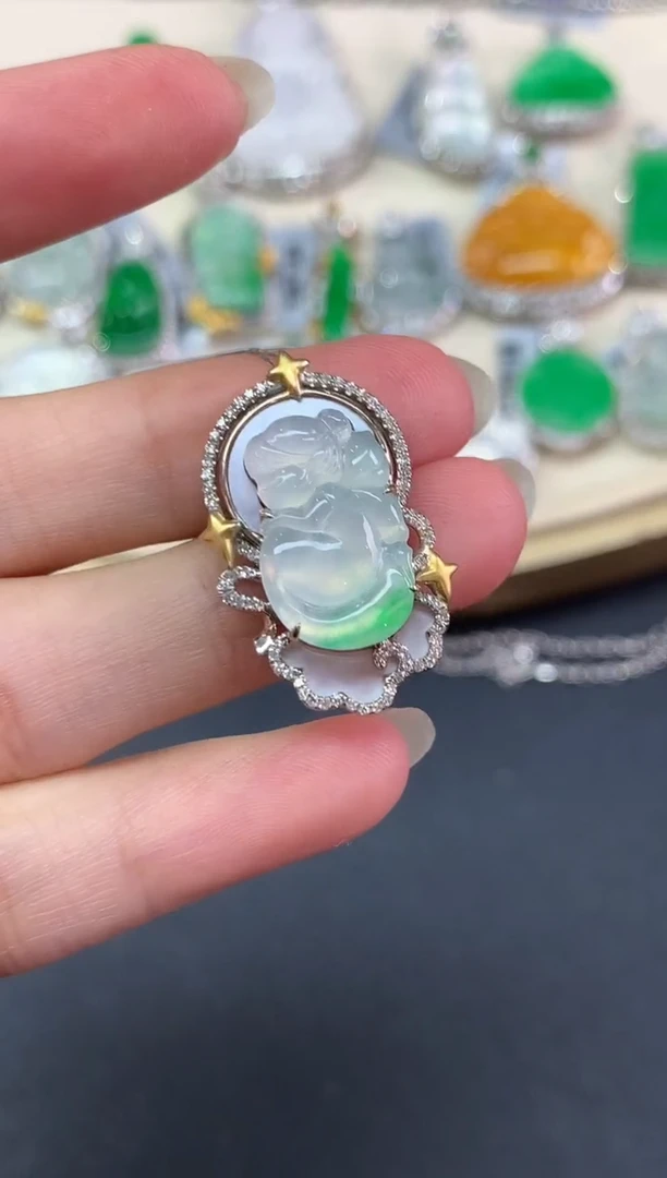 吊坠(不含链)18K金镶嵌翡翠吊坠(不含链)|6800