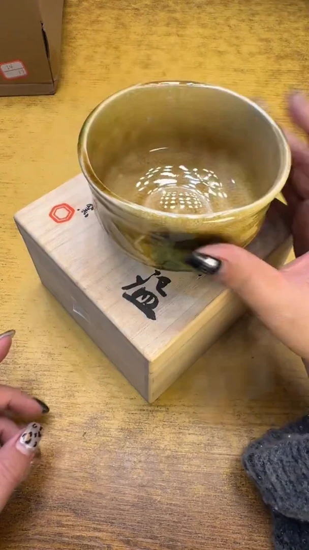 瓷器瓷器瑕疵破破134