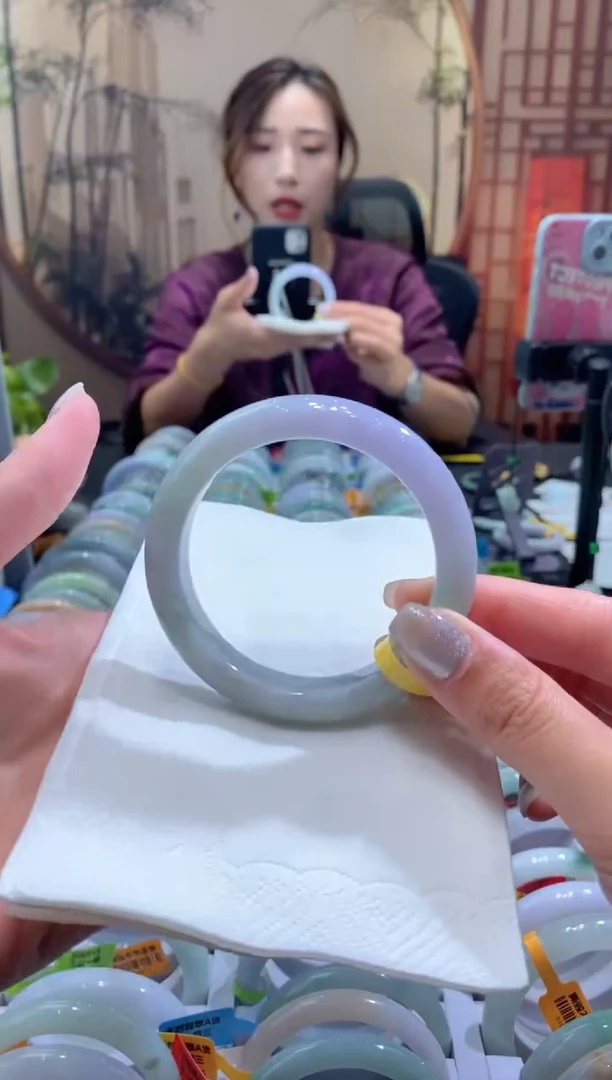 未镶嵌手镯翡翠000082905