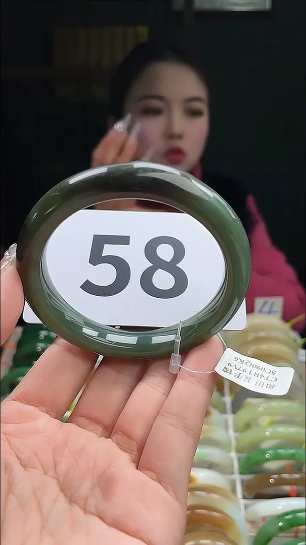 定制和田玉和田玉手镯