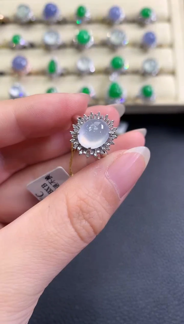 翡翠戒指18K金镶嵌春日珠宝 C30