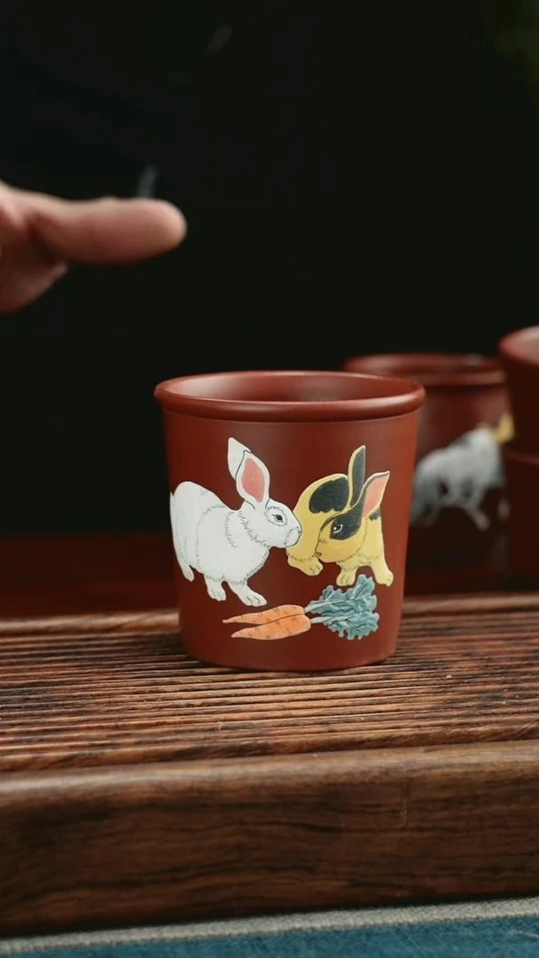 【闪购商品】紫砂茶杯手绘兔子