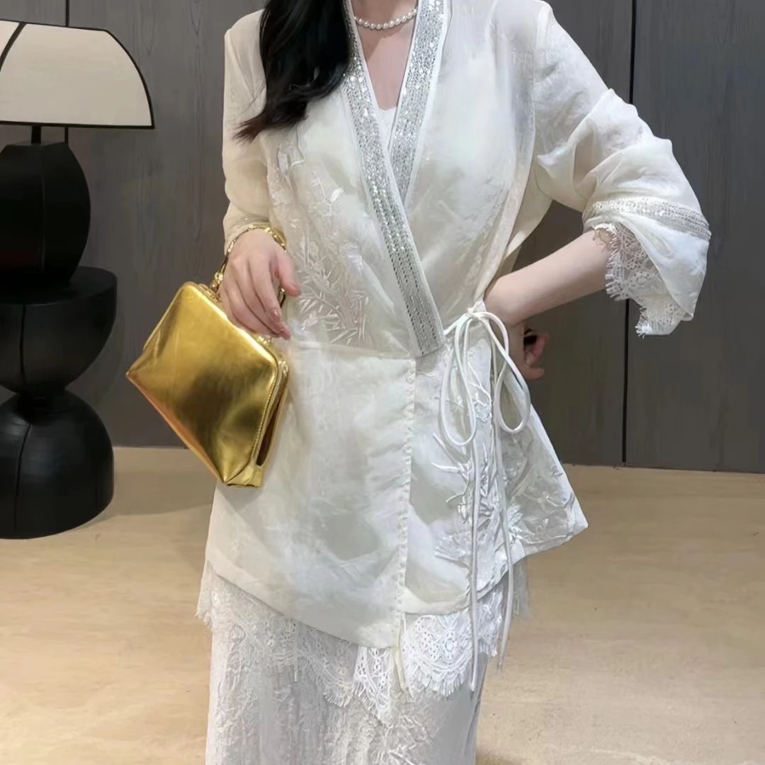 【贵妇】衬衫女装上衣蕾丝气质时尚夏季显瘦白色显瘦白色轻奢休闲