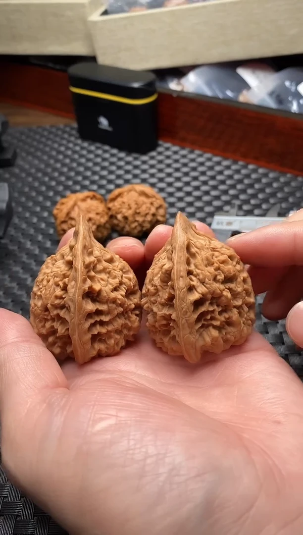 把件文玩核桃全品大高桩麒麟纹官帽39尺（孤品）