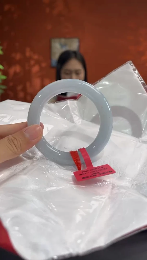 未镶嵌手镯翡翠13
