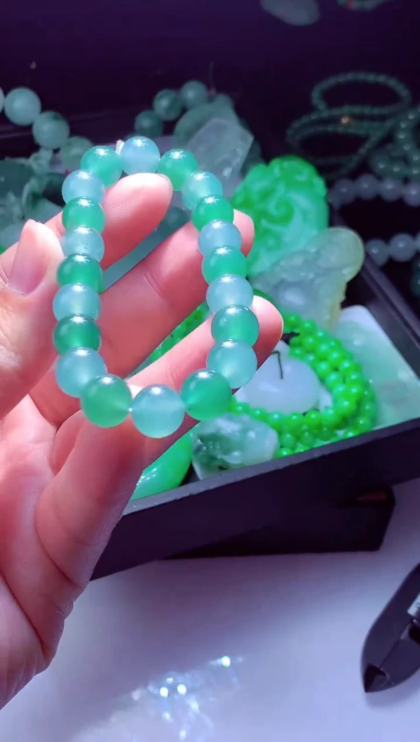 未镶嵌定制翡翠Q****-翡翠毛货定制571114