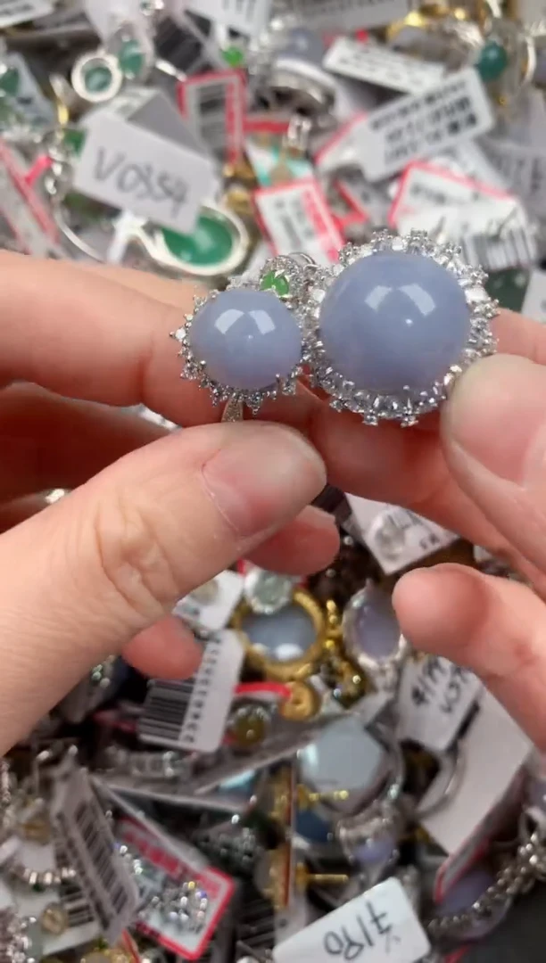 银S925镶嵌戒指翡翠999    10