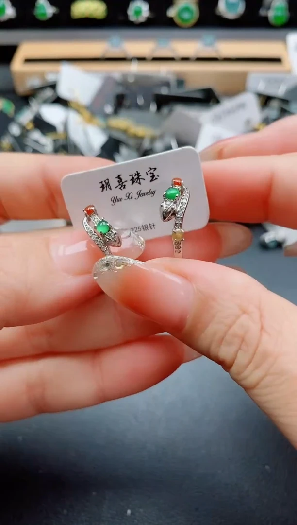 银S925镶嵌戒指翡翠1