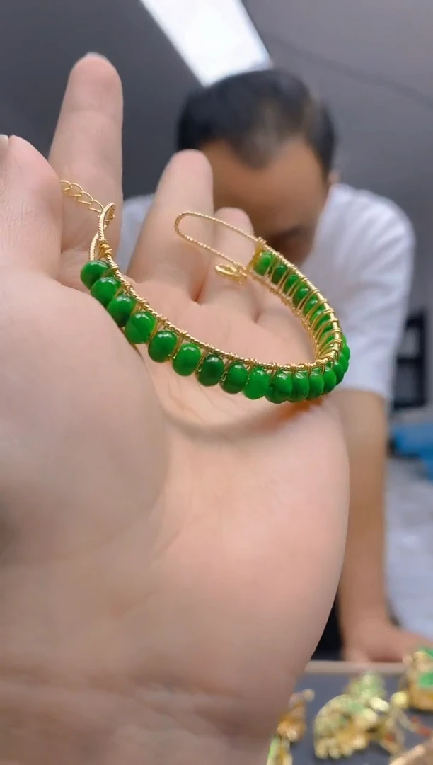 【闪购商品】翡翠耳饰合金0194翡翠手镯