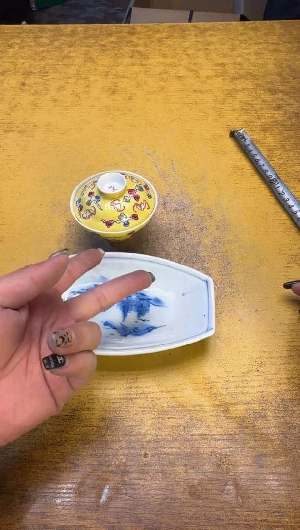 瓷器瓷器瑕疵破破211