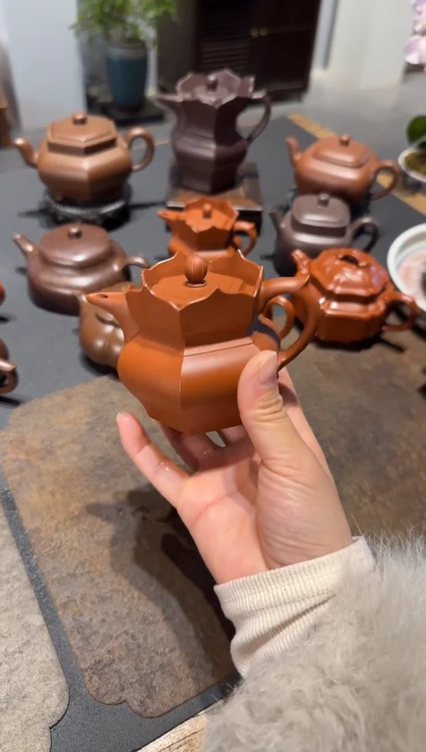 【闪购商品】紫砂茶壶朱泥小僧帽 135cc