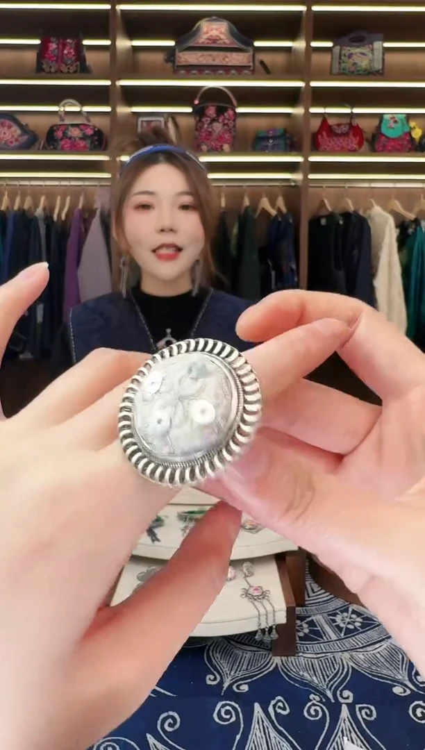 织绣102黔东南苗族刺绣