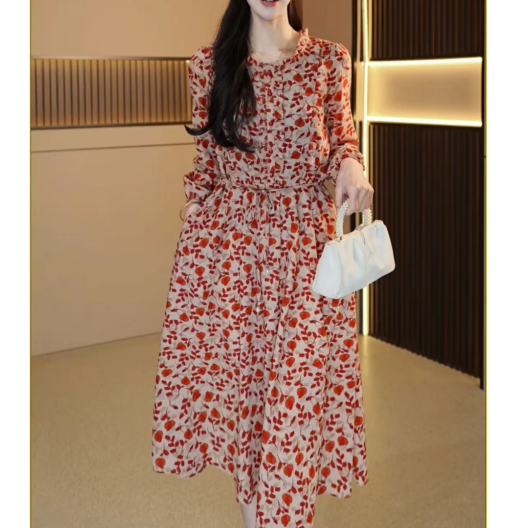 2025新款高端经典显白碎花中长款A字版连衣裙【长袖】