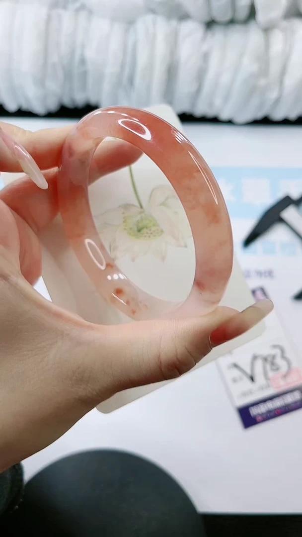 【闪购商品】石英质玉手镯未镶嵌多样性发货V783