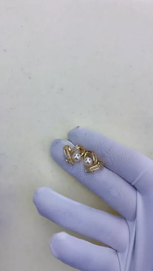 银S925镶嵌饰品海水珍珠爱心耳钉