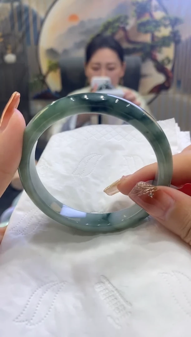 【闪购商品】翡翠手镯未镶嵌00004966