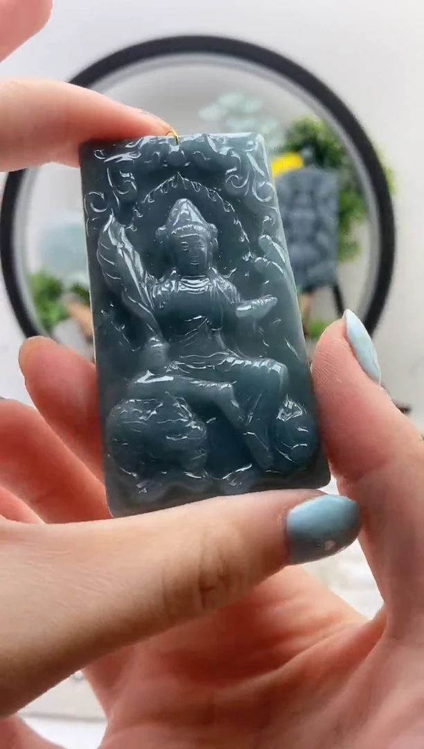 颈饰未镶嵌翡翠文殊