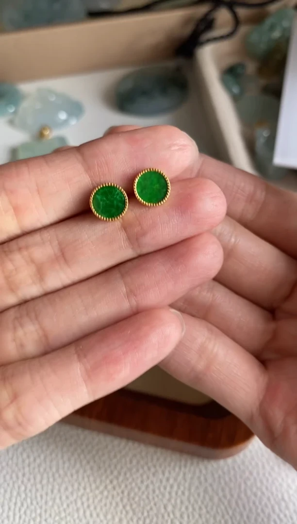 银S925镶嵌翡翠耳钉耳钉