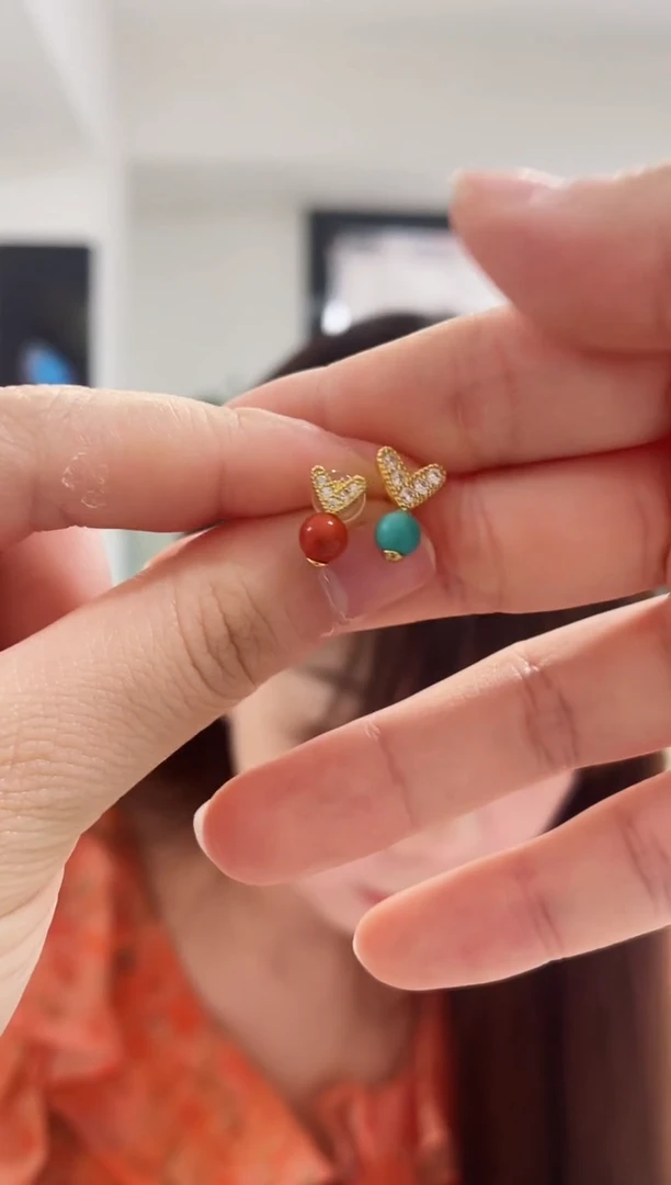 南红玛瑙耳环银S925镶嵌发货一件