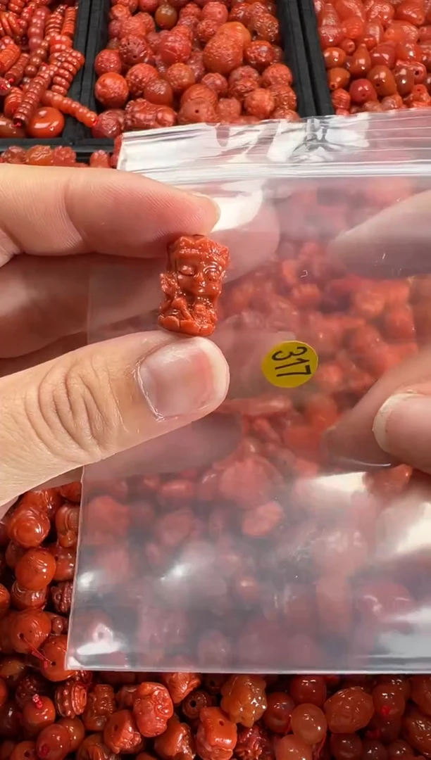 【闪购商品】南红玛瑙颈饰未镶嵌4