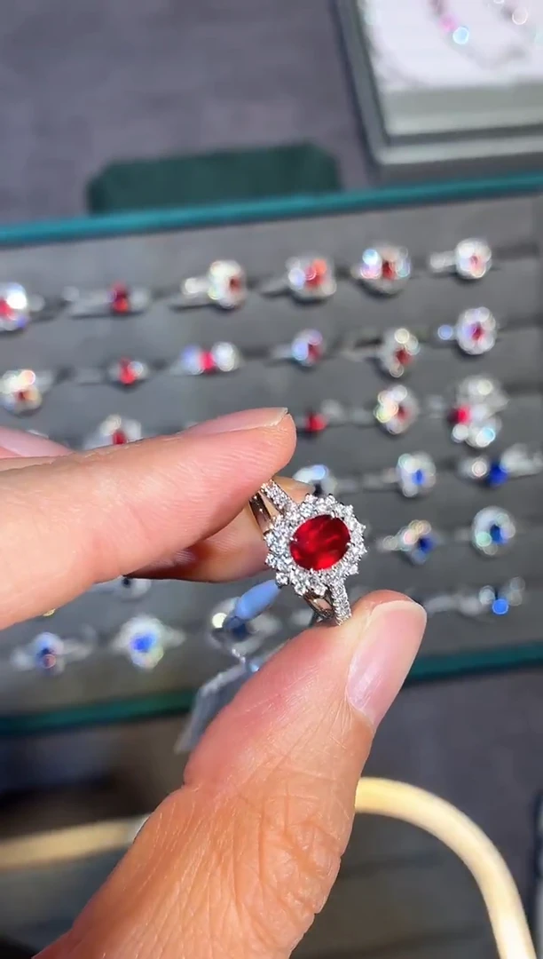 18K金镶嵌戒指红宝石【闪购】1.03ct/同步展会价/无烧鸽血红