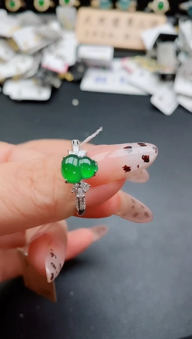 银S925镶嵌戒指翡翠1