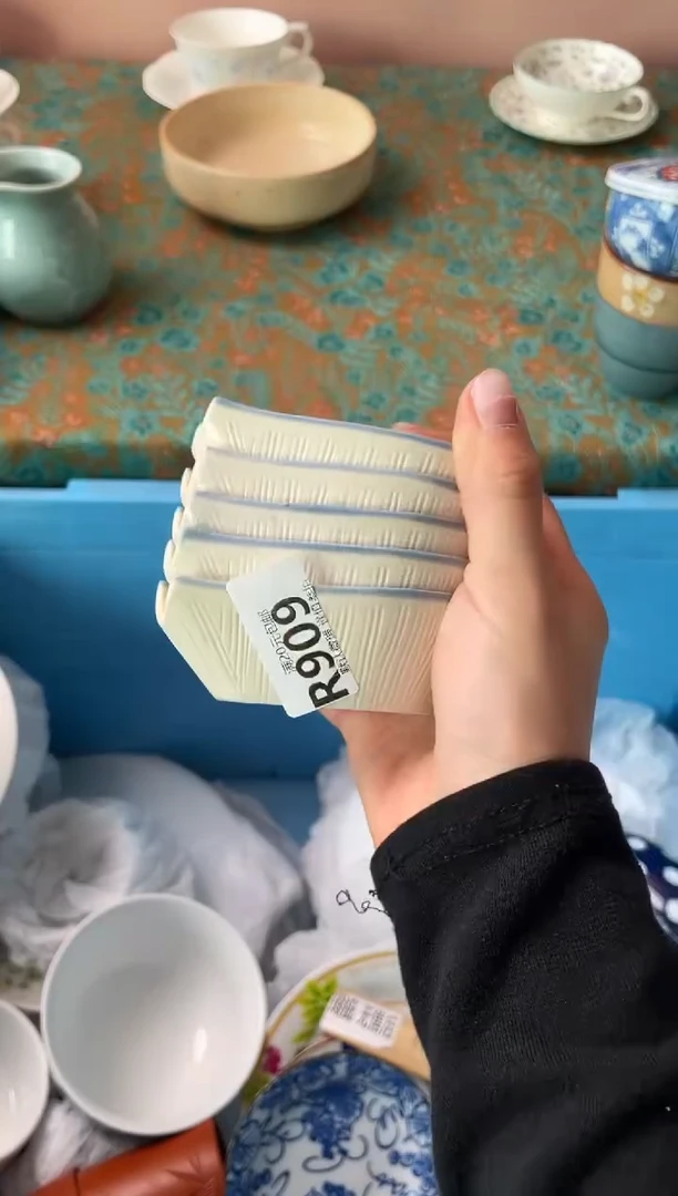 瓷片?*鹿瓷器瓷器R909