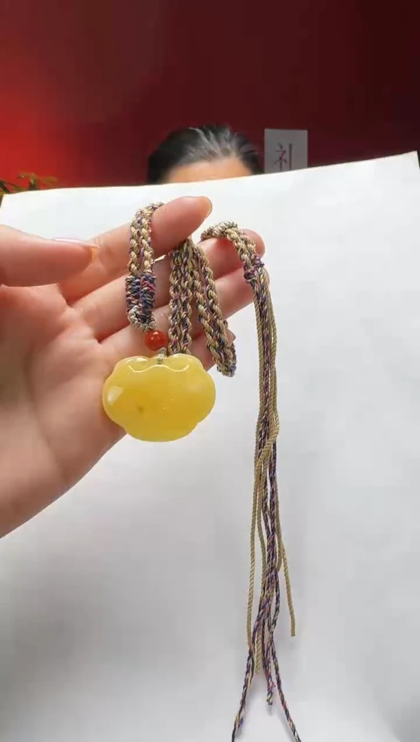 【闪购商品】琥珀珠宝奇石未镶嵌