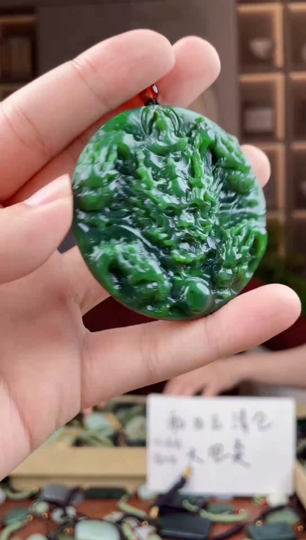 颈饰未镶嵌和田玉拍一发一，多样性发货