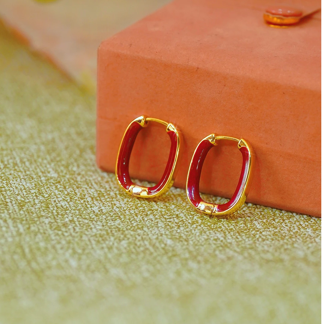 铜合金亚克力耳饰 精致原创设计拼色小香风金色耳环日韩小众红色