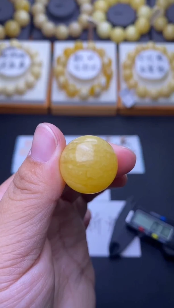 裸石琥珀未镶嵌 大小姐珠宝严选82