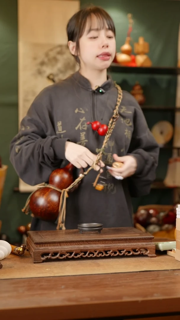 185号精品天然大漆酒葫芦一物一拍~