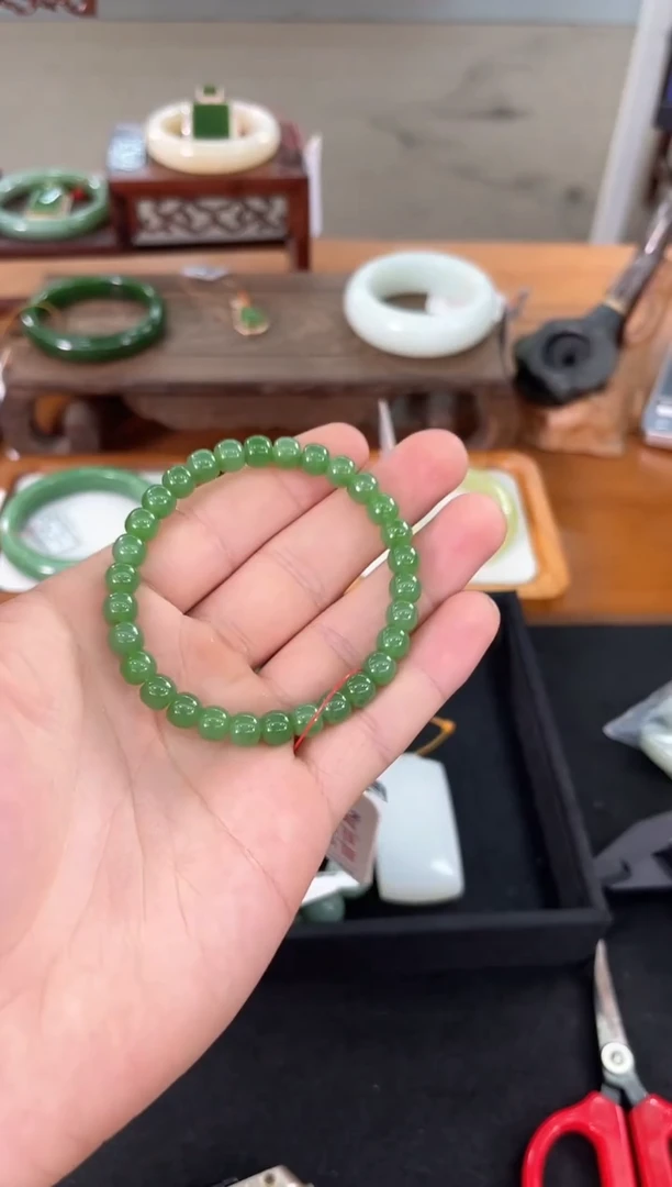 未镶嵌手串和田玉卡7俄料爆米花 老型