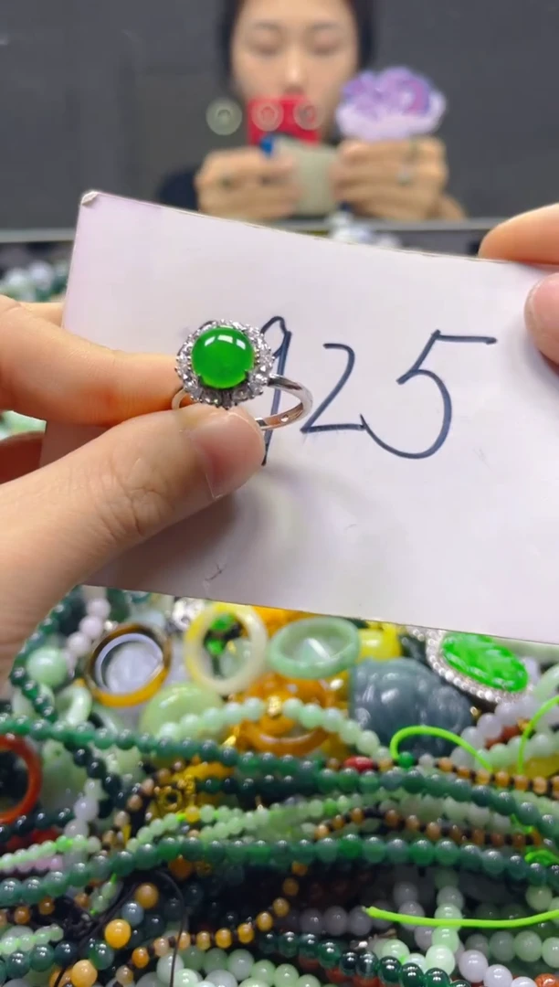 颈饰未镶嵌翡翠多样性择优发货