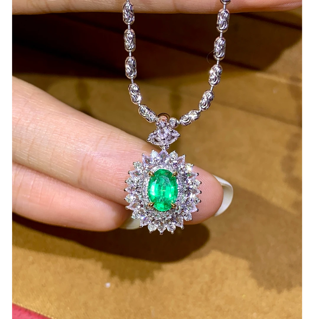 明艳夺目18K金天然祖母绿吊坠（不含链)轻奢