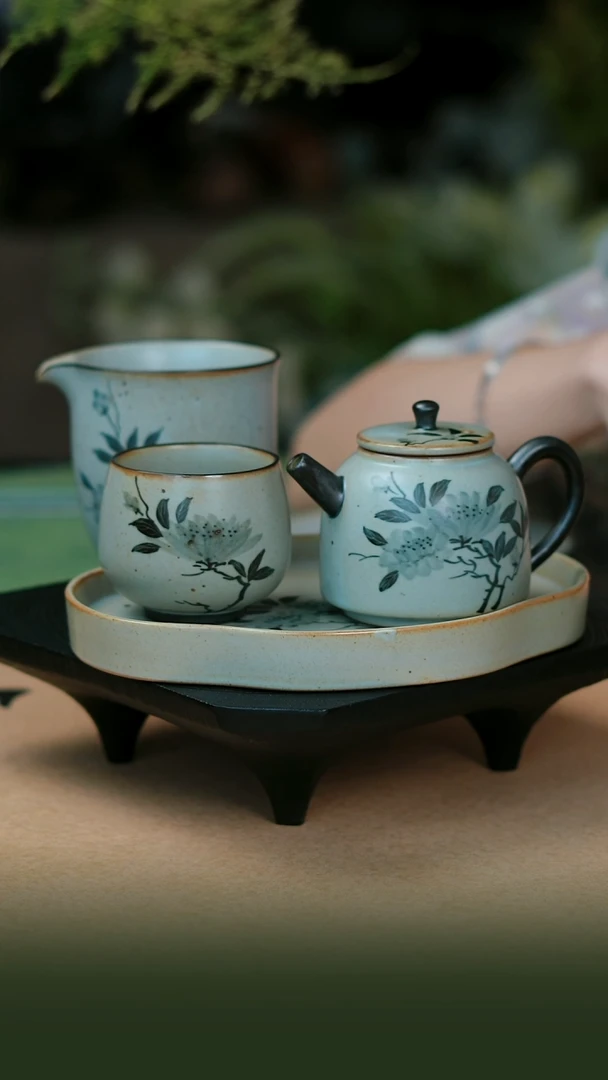 瓷片芍药花新品四件套.德钟壶禅定杯 干泡台 公道