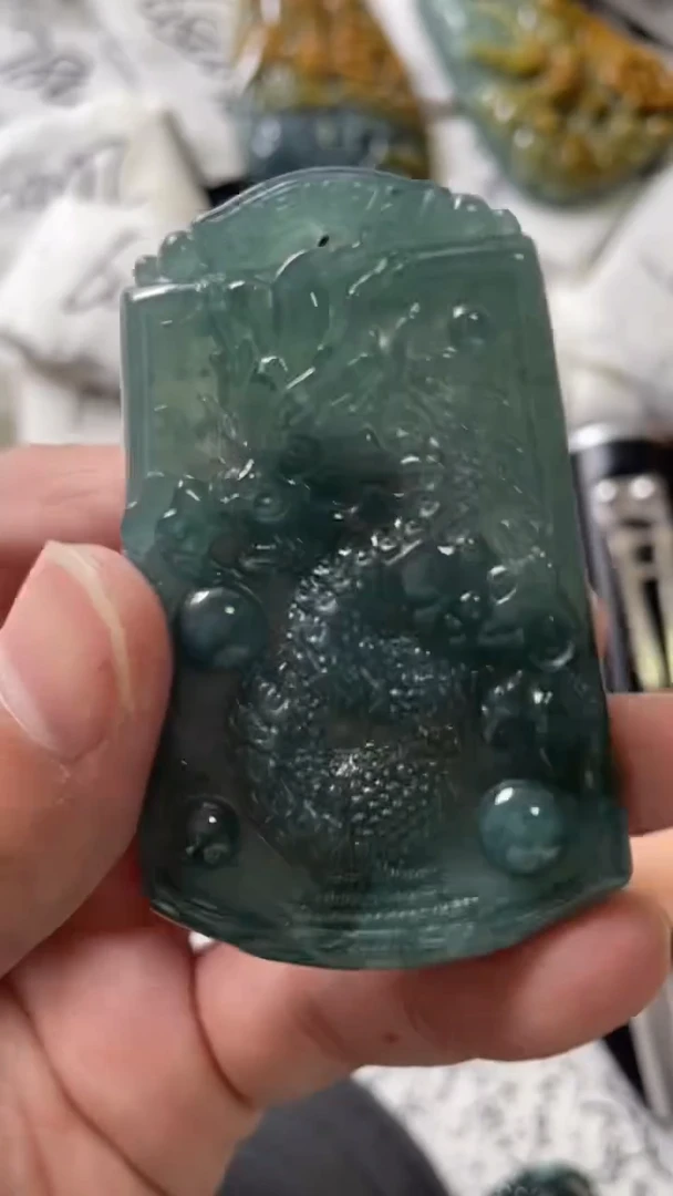 颈饰未镶嵌翡翠8