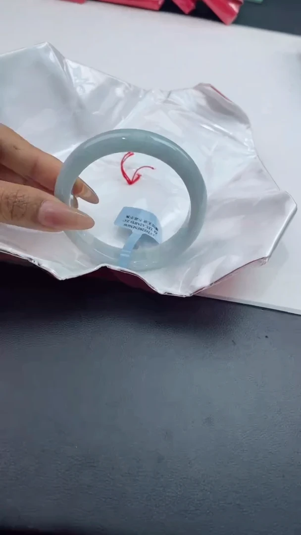 【闪购商品】翡翠手镯未镶嵌21翡翠手镯