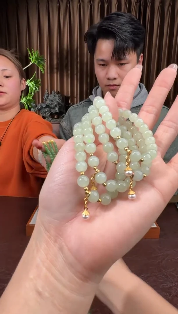 颈饰未镶嵌和田玉54吴倩10.27多样性拍一发一